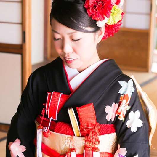 京都和装前撮り・フォトウェディングの京都好日の引き振袖