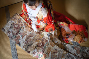 京都和装前撮りの持込み「おばあちゃんの着物帯と一緒に」
