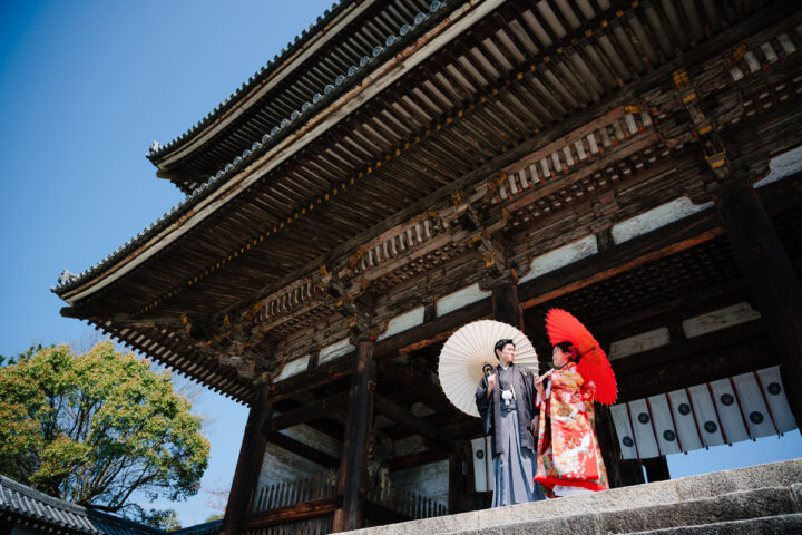世界遺産の京都・御室仁和寺での和装ロケーション前撮りが人気