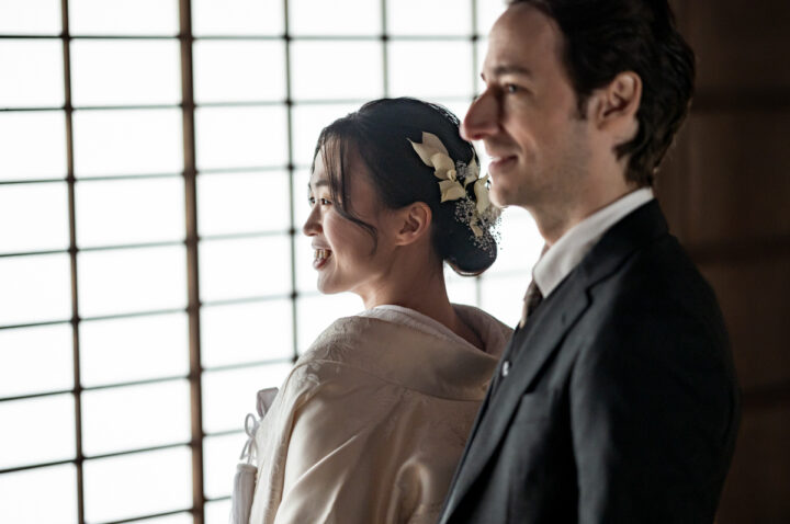 京都の和室で白無垢とスーツでフォトウェディングや前撮り