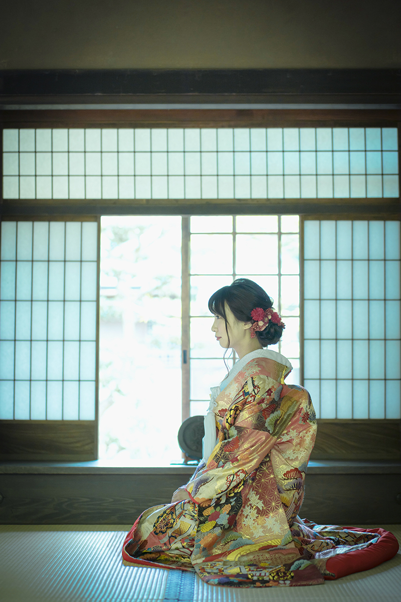 京都・圓光寺で和室で前撮り「新婦の座りショット」