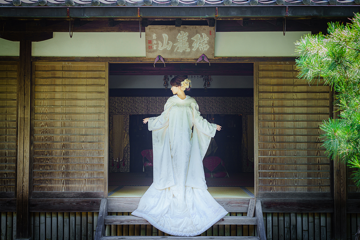 京都・圓光寺前撮り「白無垢のバックショット」