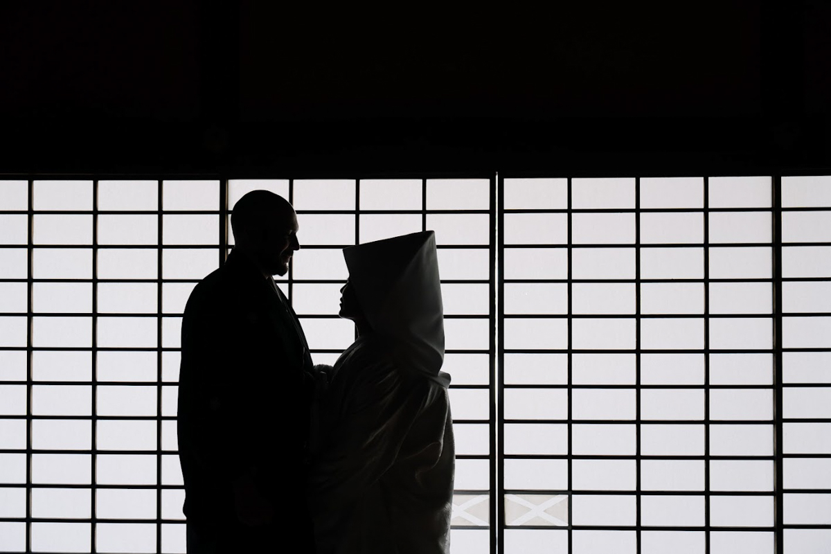 萬福寺前撮り「障子明かりに浮かぶ二人のシルエット」