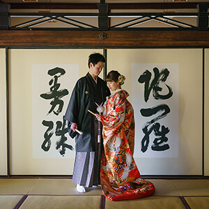 桜シーズンの立本寺